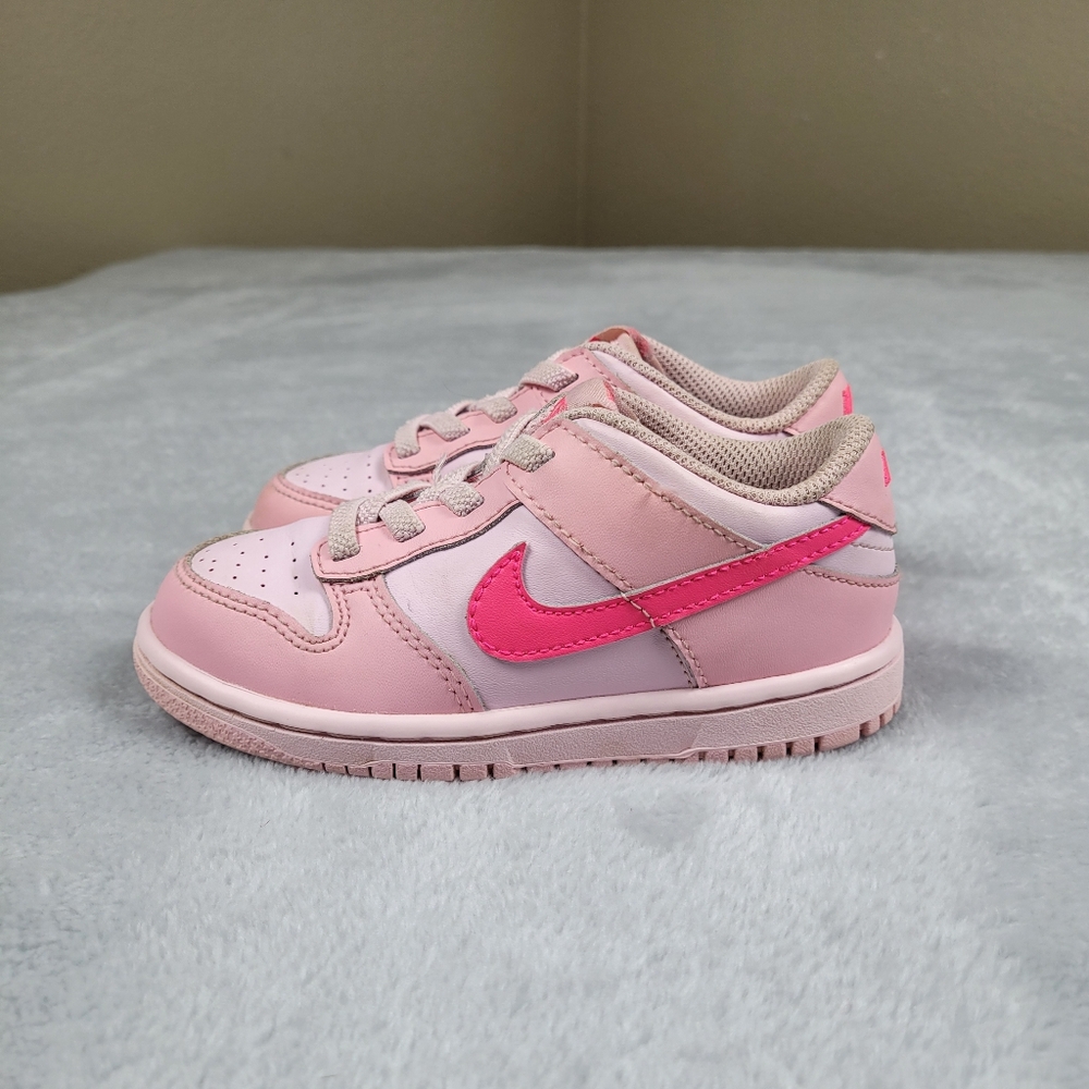 Nike Kids Pink Low-Top Sneakers with Hot Pink Swoosh